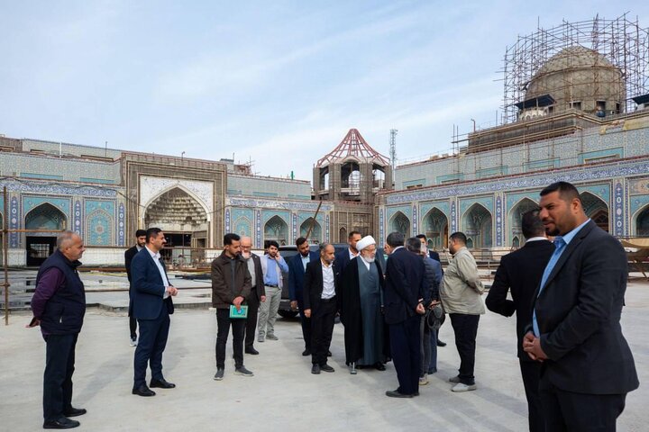 Informe fotográfico | Representante de la Máxima Autoridad Religiosa inspecciona los proyectos del atrio de Záynab (PB) y del Imam Hasán al-Muytabá (PB)