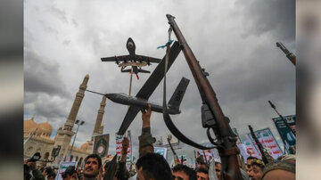 লক্ষ লক্ষ ইয়েমেনির সমাবেশ: আমরা ইরানের পাশে লড়াই করতে প্রস্তুত + ভিডিও