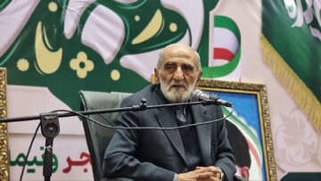 ملت ایران هرگز از آرمان‌های امام خمینی(ره) و رهبر معظم انقلاب عقب نخواهد نشست