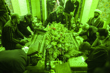 غبار روبی مضجع شریف امامزاده موسی مبرقع(ع)