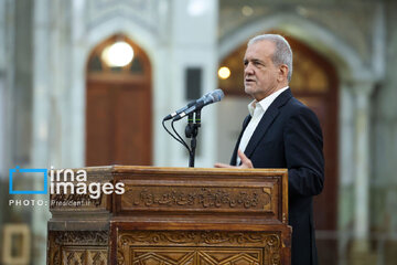 Prezident Pezeşkian Bütün İran Xalqını 22 Bəhmən Yürüşündə Yaxından İştirak Etməsinə Dəvət Etdi