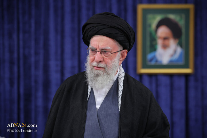 Photos: Imam Khamenei's televised message on eve of 47th victory anniversary of Islamic Revolution