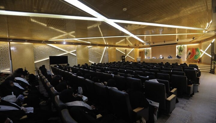 تقرير مصور/ العتبة الحسينية ترعى حفلا بمناسبة تخرج 150 طالبة من دورات مجمع الإمام المنتظر (ع)