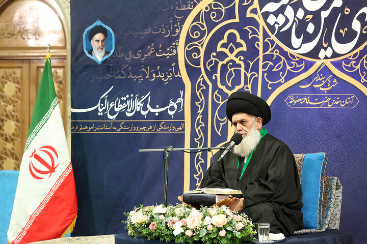 Photos: Nightly Worship Ceremonies Begin at Hazrat Masoumeh Holy Shrine