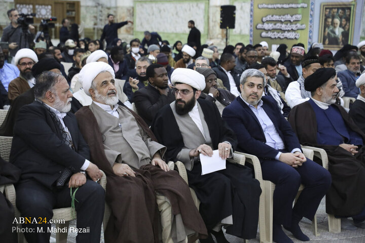 تجدید میثاق دبیرکل و کارکنان مجمع جهانی اهل‌بیت(ع) با آرمان‌های امام خمینی(ره)‌‌