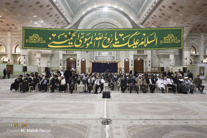 تجدید میثاق دبیرکل و کارکنان مجمع جهانی اهل‌بیت(ع) با آرمان‌های امام خمینی(ره)‌‌