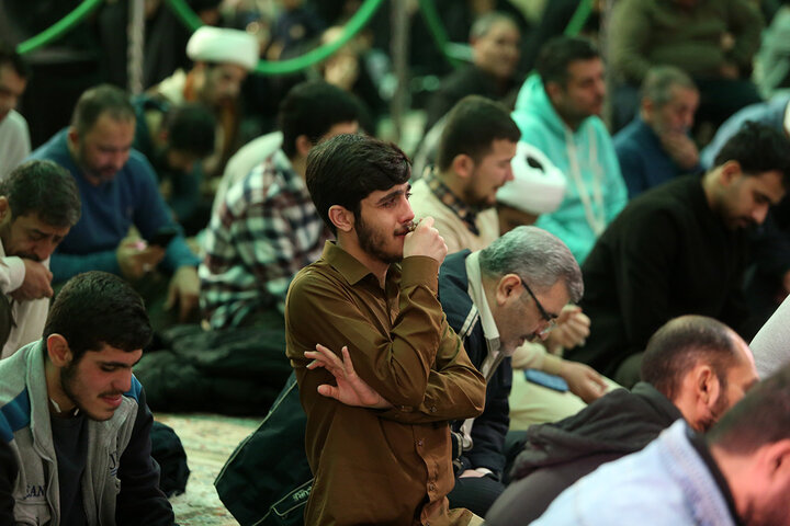 آغاز مراسم شب‌های بندگی در حرم مطهر حضرت فاطمه معصومه (س)