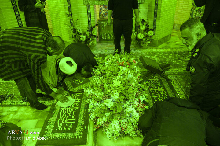 غبار روبی مضجع شریف امامزاده موسی مبرقع(ع)