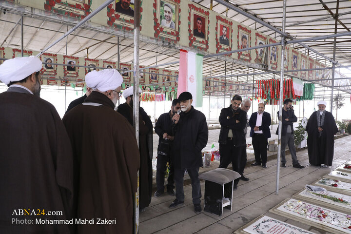 Hebûna Sekreterê Giştî yê Civata Cîhanî ya Ehlê Beytê (S.X )li Gulzara Şehîdan Beheşta Zehra