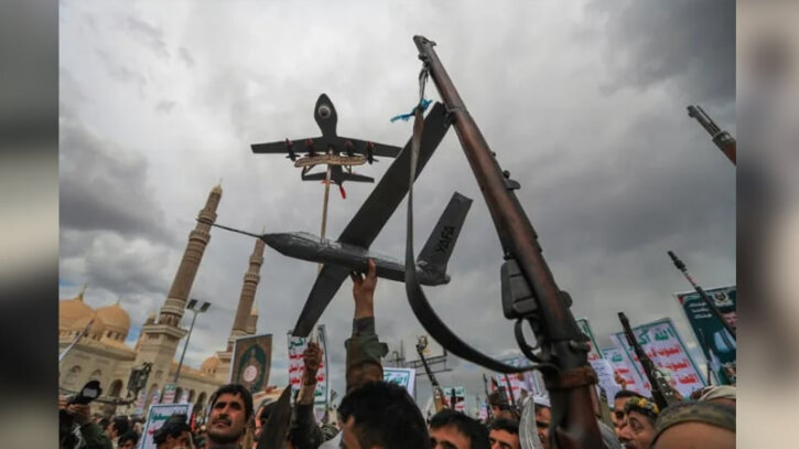 লক্ষ লক্ষ ইয়েমেনির সমাবেশ: আমরা ইরানের পাশে লড়াই করতে প্রস্তুত + ভিডিও