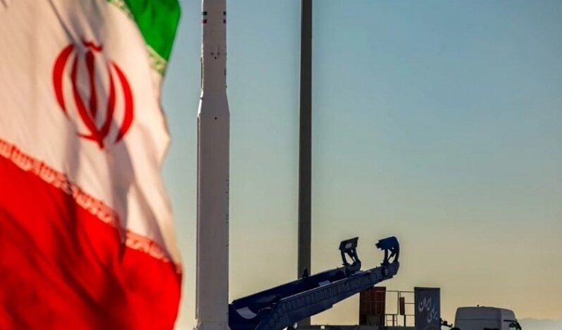 Tahran’dan Uzayda Yeni Hamle: Yerli Roket Programında Kritik Eşik Aşılıyor