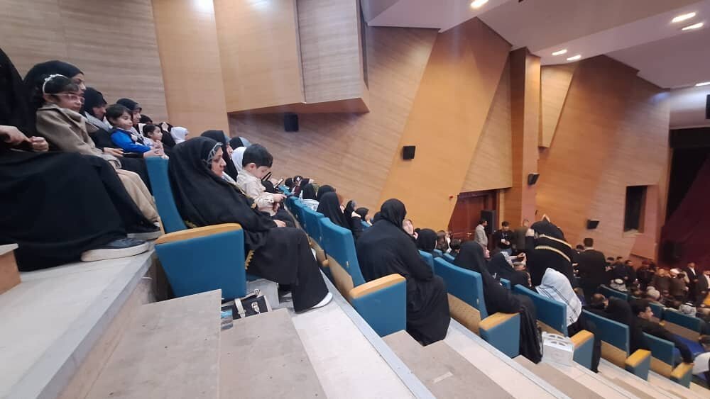 Li Necef Eşref merasimeke bi heybet ya bîranîna serketina inqilaba islamî ya Îranê