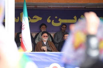 حضور مردم در راهپیمایی 22 بهمن نمایش وحدت و اقتدار ملت ایران است