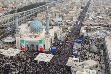 تصاویر هوایی از راهپیمایی ۲۲ بهمن در قم