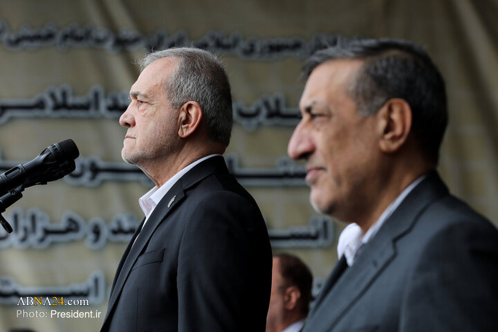 حضور و سخنرانی رئیس جمهور در یوم‌الله 22 بهمن