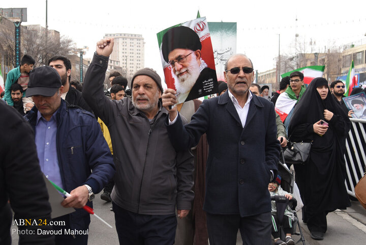 Photos: People of Mashhad mark 22 Bahman