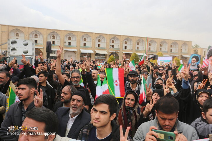 Photos: 22 Bahman rally in Isfahan