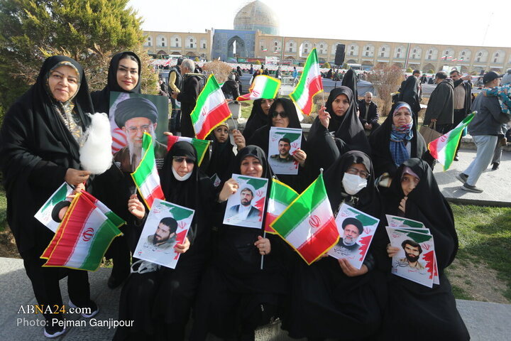Photos: 22 Bahman rally in Isfahan