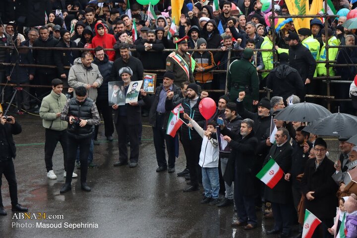 Photos: People of Tabriz mark 22 Bahman