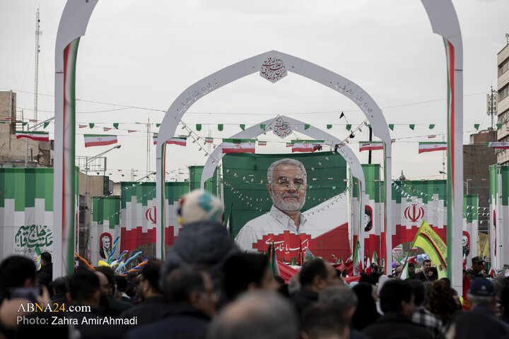 حاشیه های راهپیمایی 22 بهمن در تهران