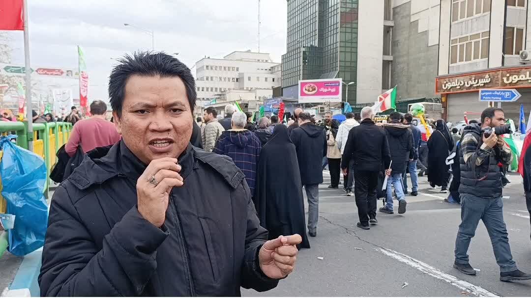 Video: Keramaian Pawai Akbar Perayaan Kemenangan Revolusi Islam Iran ke-47 di Teheran