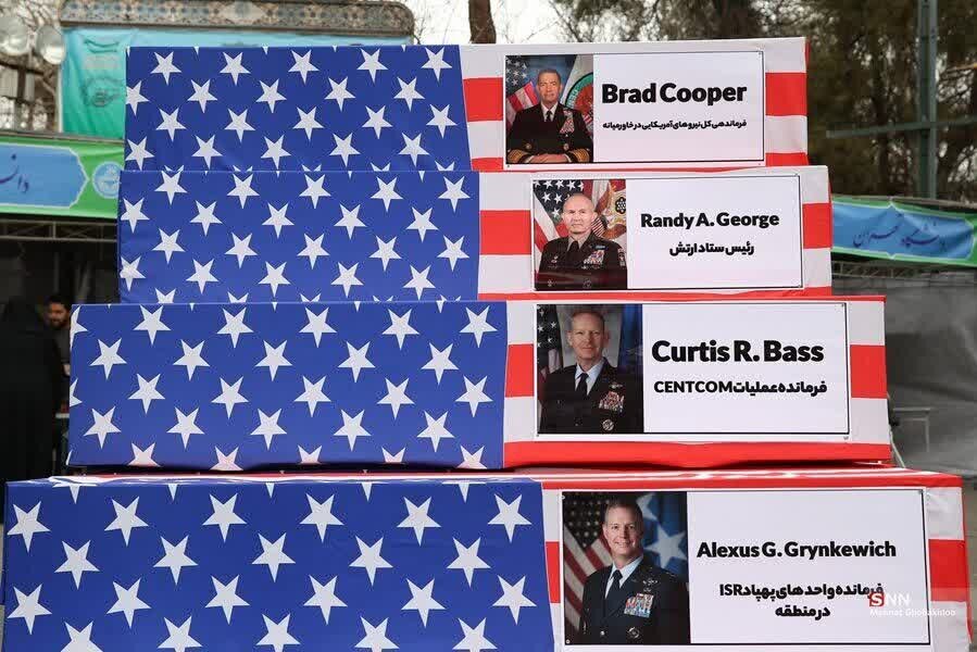 Foto-izvještaj: Građani Teherana na obilježavanju 11. februara