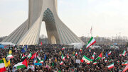 তেহরানে বিশাল জনসমুদ্র/তেহরানের জনসমুদ্র শুধু বার্ষিক উদযাপন নয়; বরং এক রাজনৈতিক বার্তা- ভেতরে ঐক্যের আহ্বান, বাইরে শক্ত ও কঠিন অবস্থানের  ইঙ্গিত