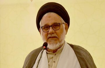 روح انقلاب اسلامی از کربلا زنده است 