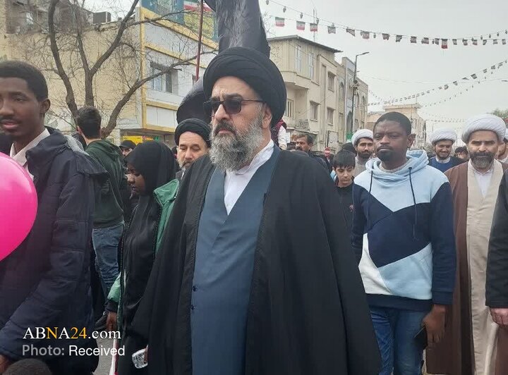 حضور علما و اساتید حوزه در راهپیمایی ۲۲ بهمن