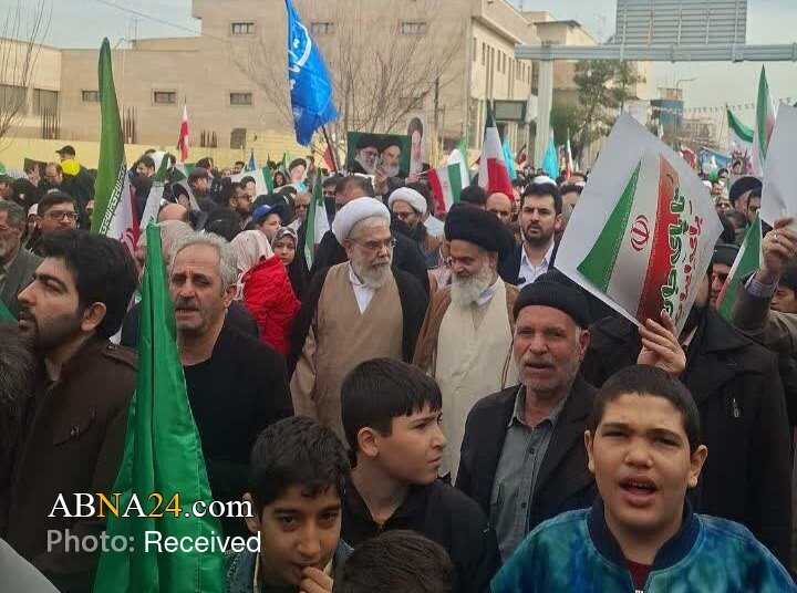 حضور علما و اساتید حوزه در راهپیمایی ۲۲ بهمن