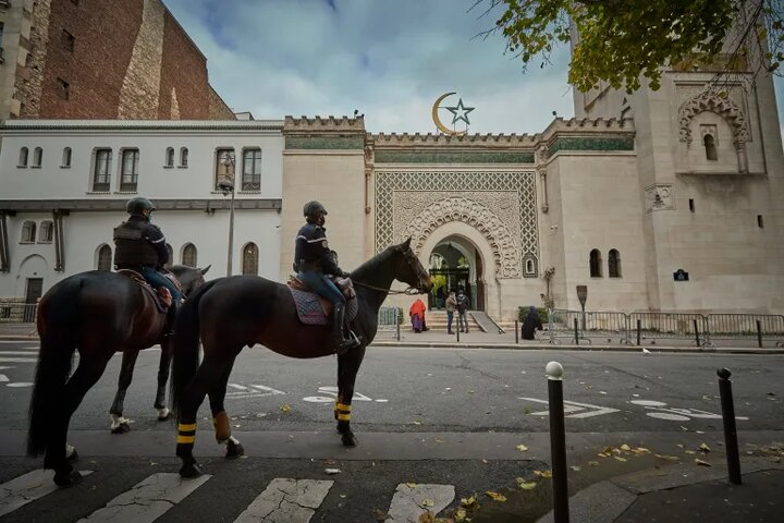 مسجد بزرگ پاریس کتاب «راهنمای اسلام در چارچوب لائیسیته» منتشر کرد