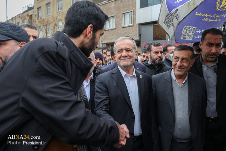 تقرير مصور/ الرئيس الإيراني يلقي كلمة بذكرى انتصار الثورة الاسلامية في البلاد