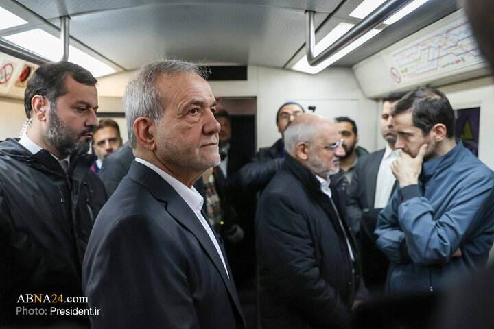 تقرير مصور/ الرئيس الإيراني يلقي كلمة بذكرى انتصار الثورة الاسلامية في البلاد