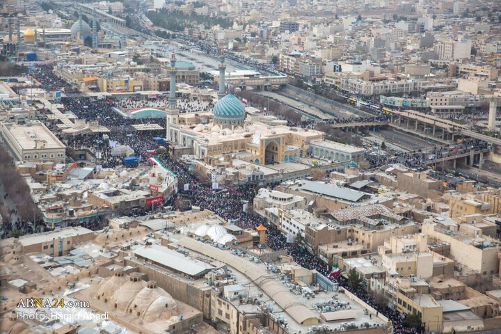 Informe fotográfico | Imágenes aéreas de la marcha del 22 de Bahman en Qom