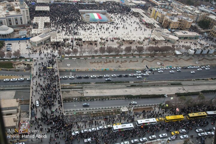 Informe fotográfico | Imágenes aéreas de la marcha del 22 de Bahman en Qom