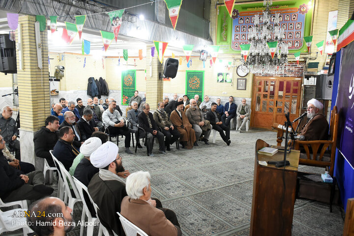 Li Mizgefta Ebûzer a bajarê Reştê bi axaftina Ayetullah Remezanî re civîneke rûhanî