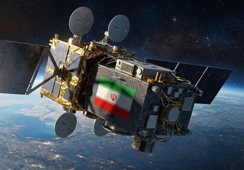 إطلاق قمر صناعي تابع لهيئة الإذاعة والتلفزيون الإيرانية بجناح