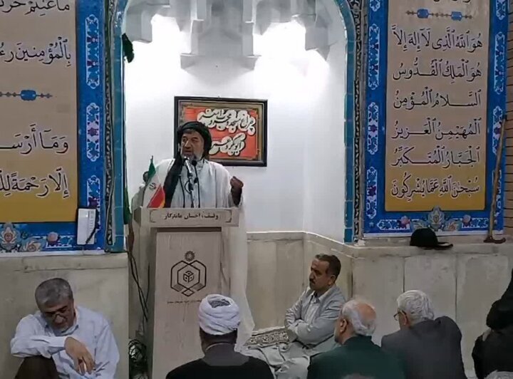 Mamosta Huseynî got: “Bawerên rastîn divê ji furseta meha Şebanê wek rêyekê bo têketina meha Remezanê sûd bistînin.”