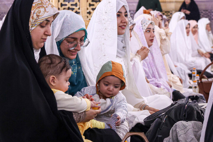 Photos: Mass wedding of 1,500 university couples held at Imam Reza Holy Shrine