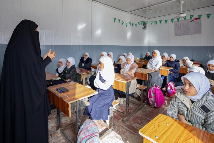 تقرير مصور/ إقامة حفل التكليف الشرعي للفتيات ضمن مشروع الورود الفاطمية للعتبة العباسية