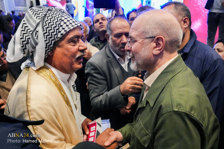 کنگره ملی شهدای "غریب اسارت" جمعه (۲۴ بهمن ۱۴۰۴) با حضور دکتر محمدباقر قالیباف، رئیس مجلس شورای اسلامی و خانواده‌های معزز شهدا و آزادگان در سالن قدس حرم مطهر رضوی در مشهد مقدس برگزار شد.