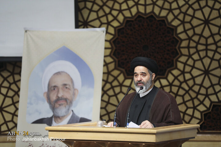 بیست‌وهفتمین همایش کتاب سال حوزه