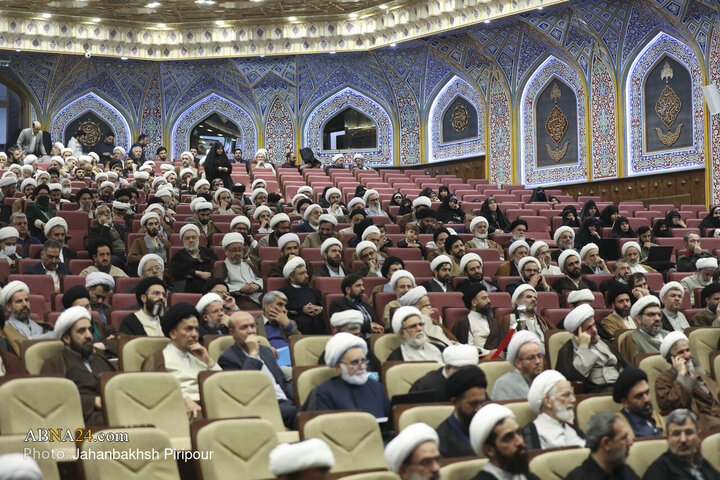 بیست‌وهفتمین همایش کتاب سال حوزه