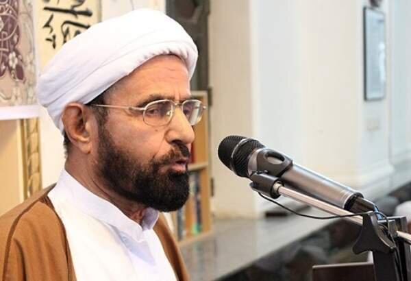 Sunni Imam: 'Unity' a Major Achievement of Islamic Revolution