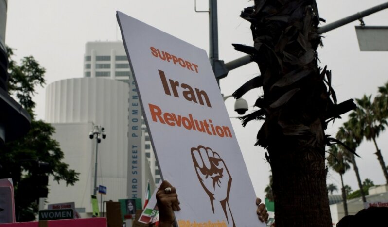 Halkın Mücahitleri’nin Müdahale Çağrısı Boşlukta Kaldı: Paraya Rağmen Sokak Karşılık Vermedi