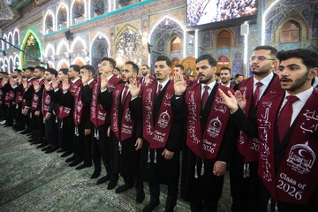 ইমাম হোসেইন (আ.)-এর পবিত্র মাজারে জ্ঞান ও বিশ্বাসকে একত্রিত করেন ভবিষ্যতের ডাক্তাররা