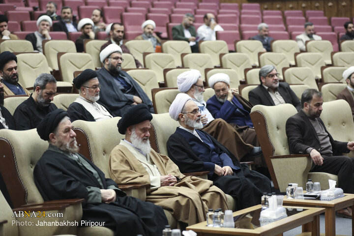 Photos: 27th Seminary Book of Year Conference Held in Qom