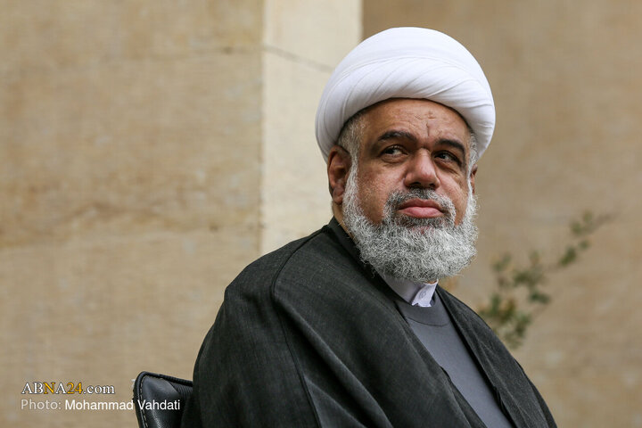 Photos: Press Conference Marking Anniversary of Bahrain Revolution Held at Former U.S. Embassy in Tehran