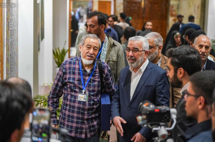 تقرير مصور/ بأكثر من مئة لوحة فنية افتتاح معرض (فنّ الانتظار) في العتبة العلوية المقدسة