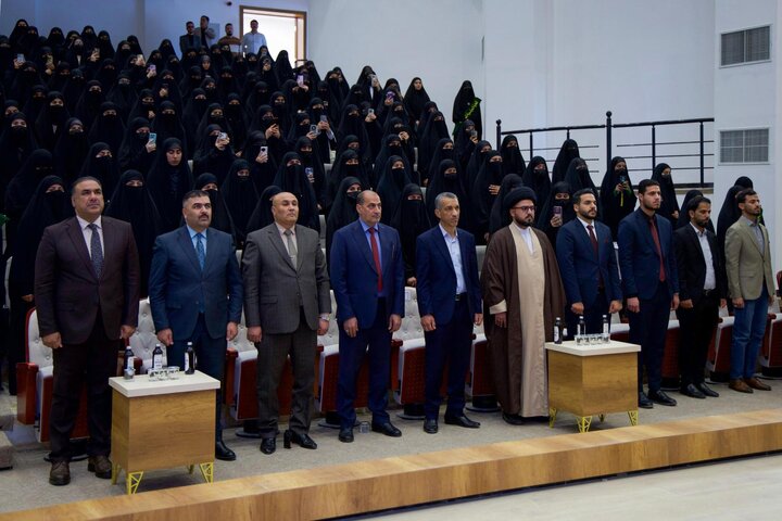 تقرير مصور/ إقامة مهرجان (وشاح الطهر) لتكريم الطالبات المرتديات للعباءة العراقية في محافظة المثنى